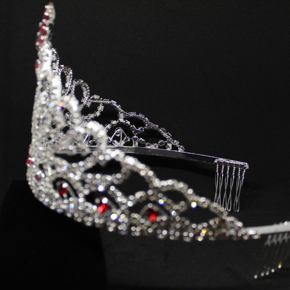 - Sweet 15 Tiara - Picture 3 of 4